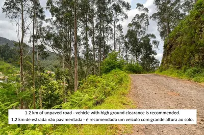 an unpaved road with high ground demand is recommended at Chalet da Nogueira, a Home in Madeira in Ponta do Sol