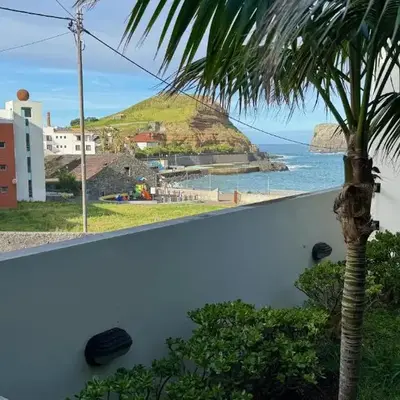 Sea Breeze Boutique House