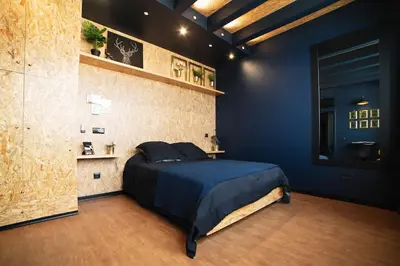 a bedroom with a bed in a blue room at SUPER Central - Deep Blue in Funchal