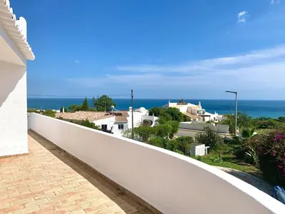 a view of the ocean from the balcony of a house at Casa Katarina in Luz