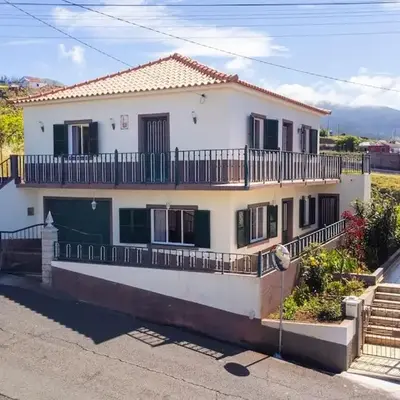Villa Pequenino by GALMI