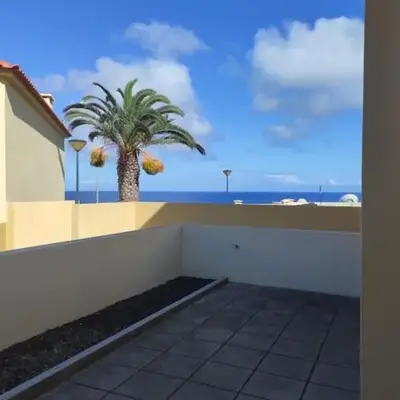 Casa das Lombas
