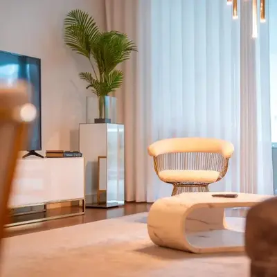 Suite BK - 3 Pools - Gym - AC - Huge Balcony