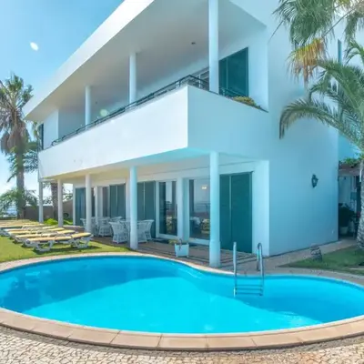 Villa Amelia in Falésia by the Sea