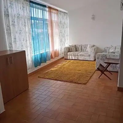 Traditional House with 2 floors - 5 minutes from Beach