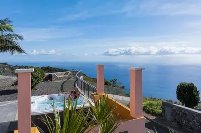 a view of the ocean from a house at Casa da Quinta Grande by An Island Apart in Câmara de Lobos