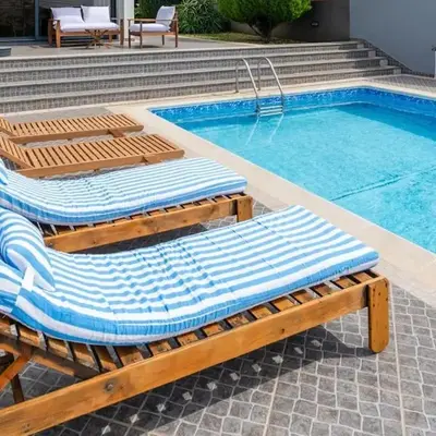 Luxury Haven: Heated Pool