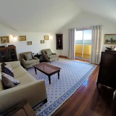 Superior Rentals - Beachfront Penthouse