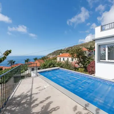 Akivillas Calheta Aura