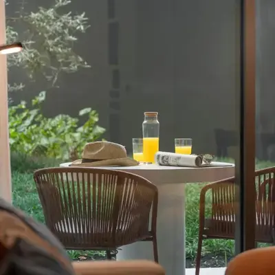 Luxury Garden Apartment at Savoy Insular