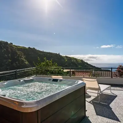 Casa de Pedra by An Island Apart