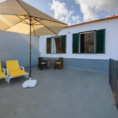 Casa das Virtudes by Mth