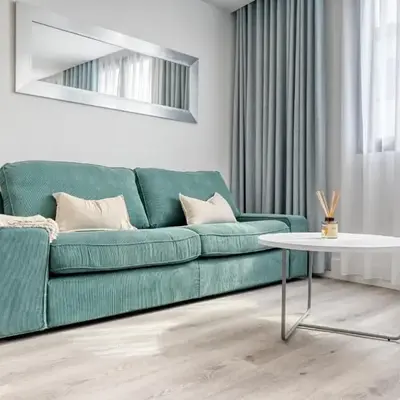 BSE15 Apartments 3H