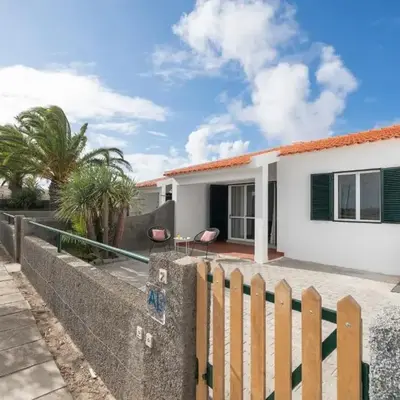 Casa Areia Dourada by An Island Apart