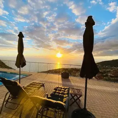 Shangri Sol - Holiday house