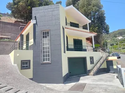 a house with a staircase in front of it at Dotty's House in Gaula