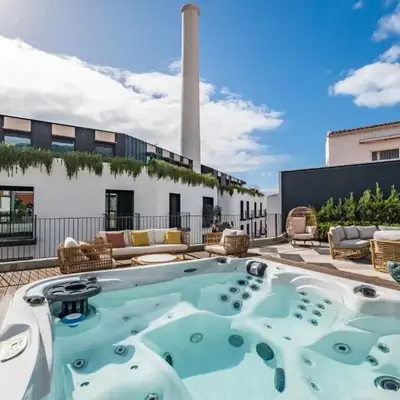 Rooftop Jacuzzi Penthouse at Savoy Insular