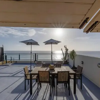 flowers island house 8 infinity