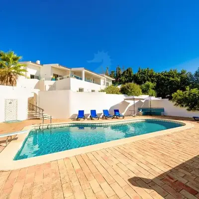 180 degree Ocean Views