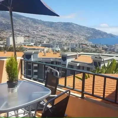Funchal - Breathtaking ocean & city view house