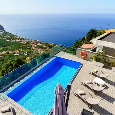 Villa António