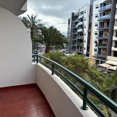 Robert Apartment in Ajuda