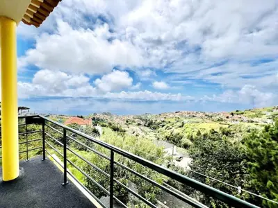 Gallery image of GuestReady - Yellow house in the mountain in Ponta do Sol