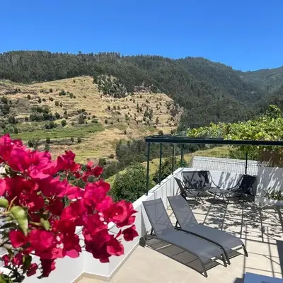 Calheta Suite Vinha - Adults-only privé suite met hottub & zeezicht