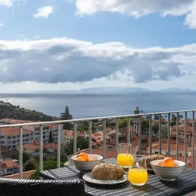 Alta Vista Caniço by An Island Apart
