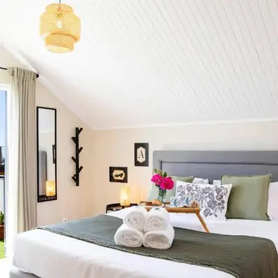 Izzys Place by ESCAPE to Madeira