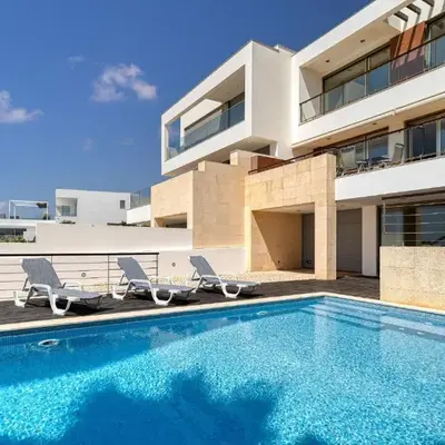Som do Mar Luxury Ocean Front Villa