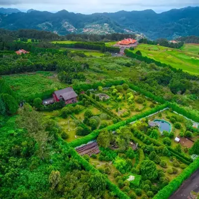 Ocean View Garden Retreat by the Golf Course