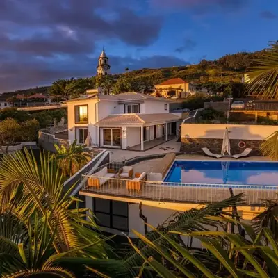 Villa Crossdeira - A Wellness Retreat