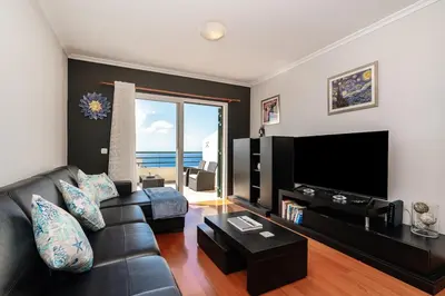 Gallery image of Sun & Ocean view apartment in Caniço