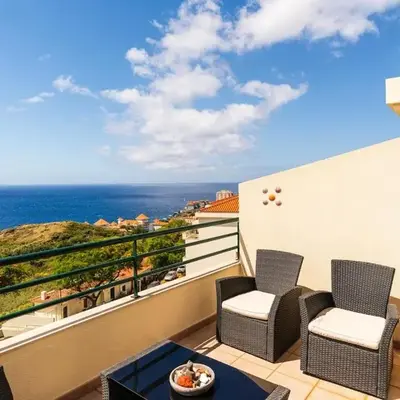 Sun & Ocean view apartment