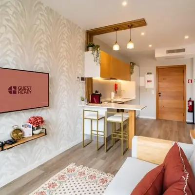 GuestRedy - A Modern Stay in Machico