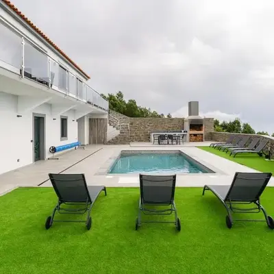 Sunny Side II Free heated pool
