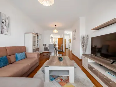 Gallery image of Island Comfort - Tamariz Apartment in Santa Cruz