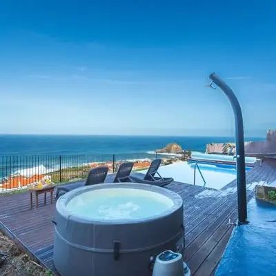 Villa das Escaleiras with Pool and Jacuzzy