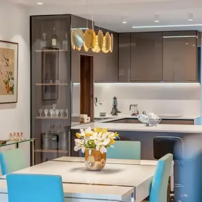 Apartamento Moderno T2 com Pátios e Acesso a Piscina