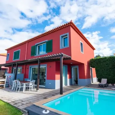 DuskLine Villa