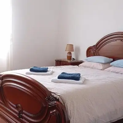 Yellow Owl II Bedroom I