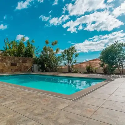Vila Violla private swimming pool