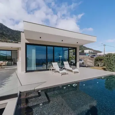 Villa Guindaste II Luxury with Pool & Sea View