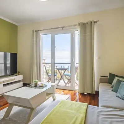 Sea View Apartment