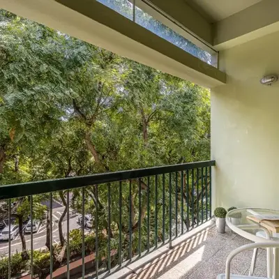Flat with Balcony at Downtown by Farmers Market