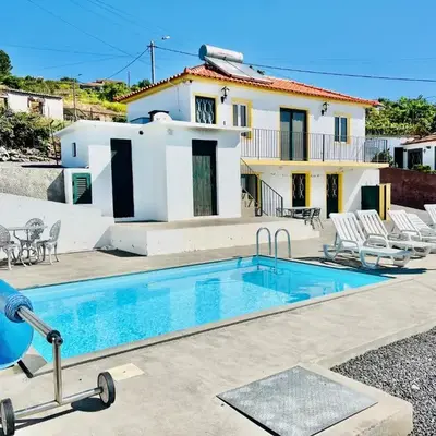 Maria Cottage with Sea View
