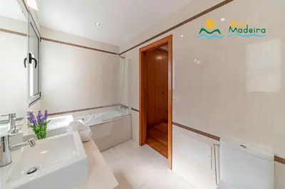Gallery image of OurMadeira - Villa Sol e Mar in Caniço