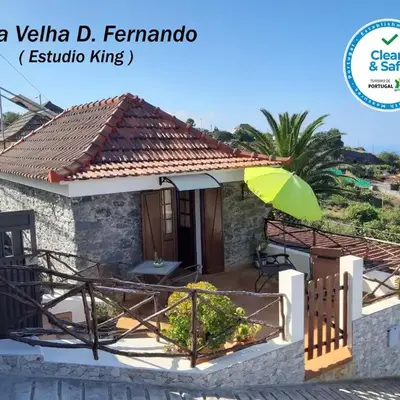Casa Velha D Fernando e Casa Avó Augusta