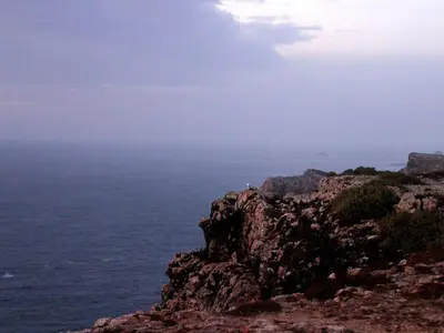 a view of the ocean from a cliff at Monte de Santo Antonio - Turismo Rural in Vila do Bispo
